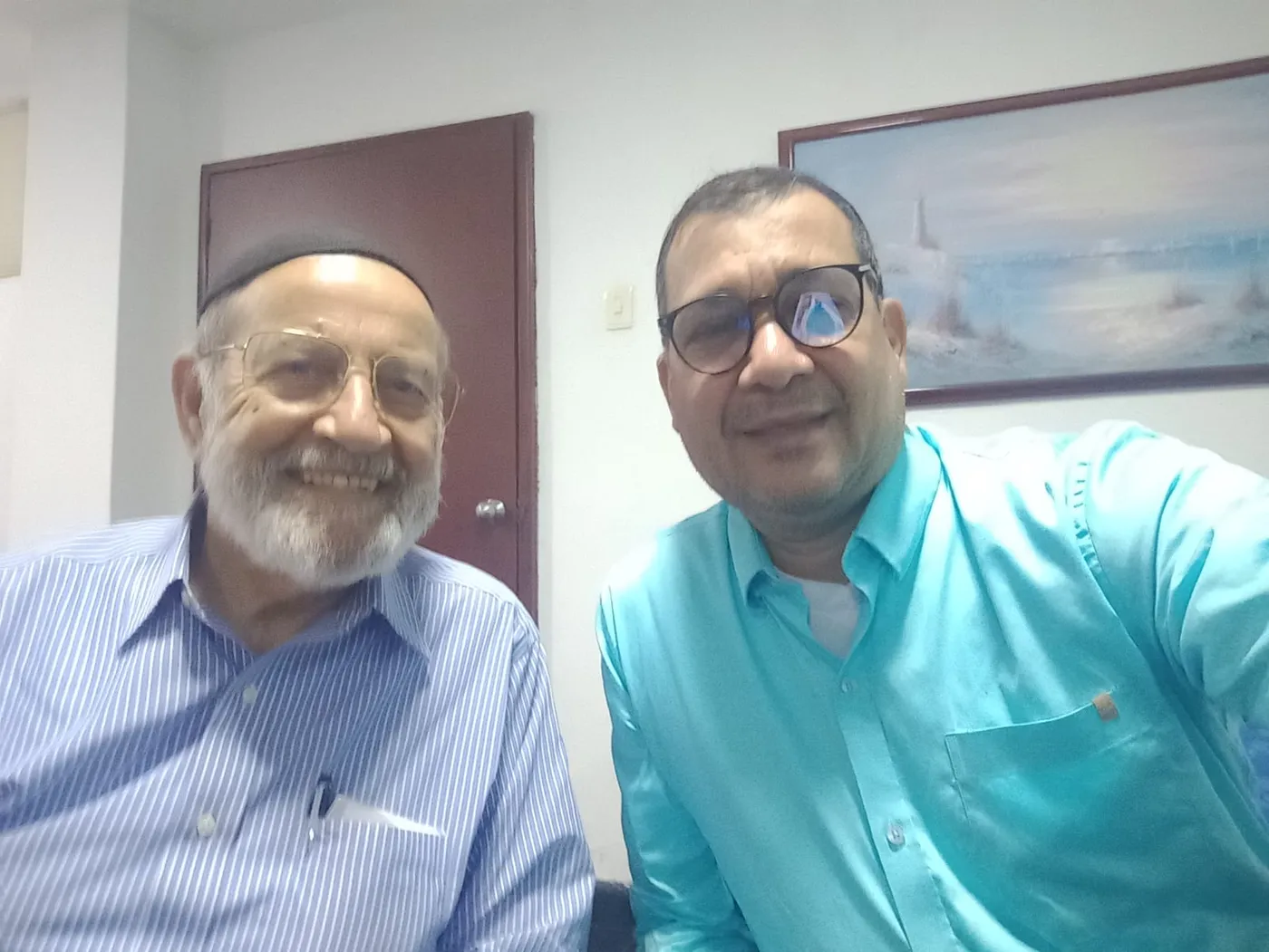Dos miembros de la comunidad Beit Jasdó de Barranquilla